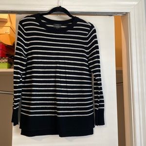 Halogen (Nordstrom brand) 100% Cashmere sweater